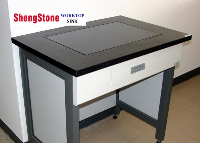 Flat Edge Laboratory Epoxy Resin Benchtop Matte Surface With 19mm Thickness